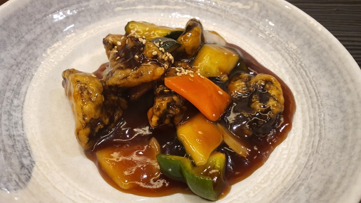 부산 데이트코스 고즈넉한 분위기의 정원이 있는 한정식집 | 인스티즈