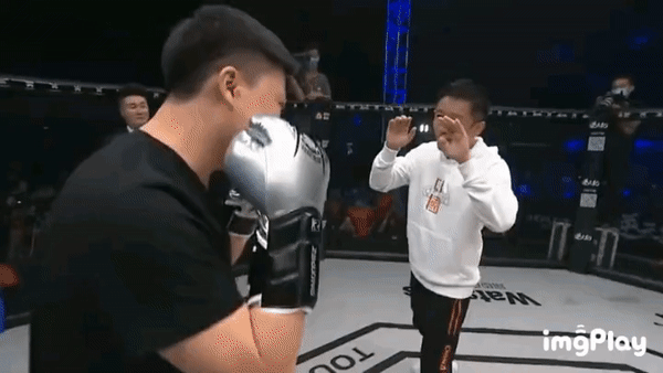 킥복싱 이벤트 매치 나온다던 우지 근황.jpg | 인스티즈