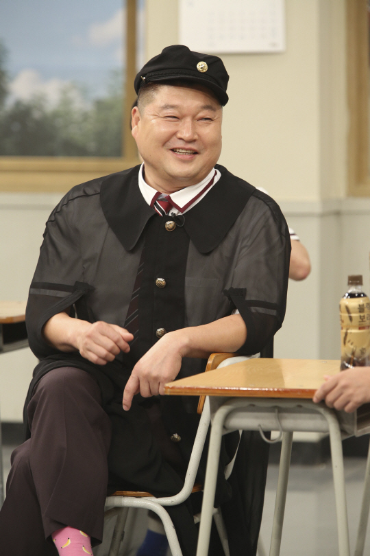 쯔양,강호동,최준석,방망이 든 이대호,맛있는녀석들 멤버들vs북극곰 1마리 | 인스티즈