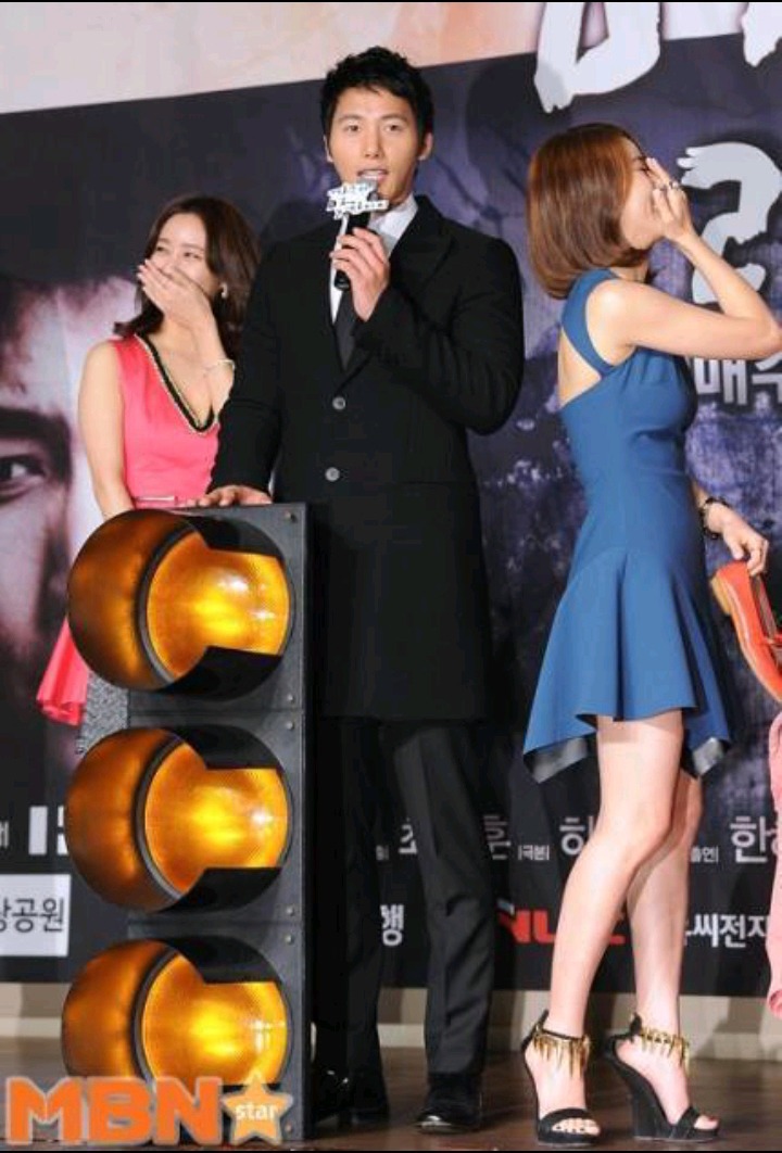 한 남자배우의 애장품 | 인스티즈