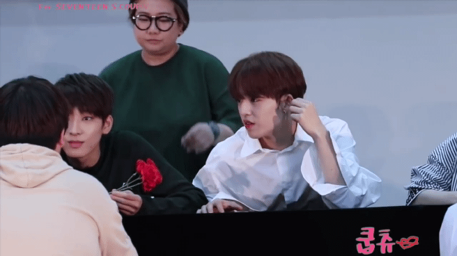 팬잘알인 아이돌 스탭 ㅋㅋㅋㅋㅋ.gif | 인스티즈