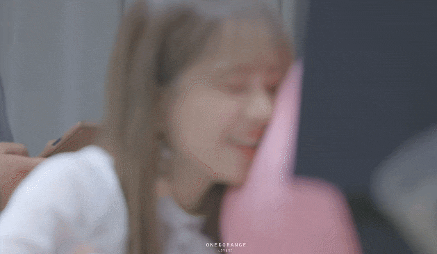 아이즈원 조유리 팬사인회 직캠 움짤 | 인스티즈