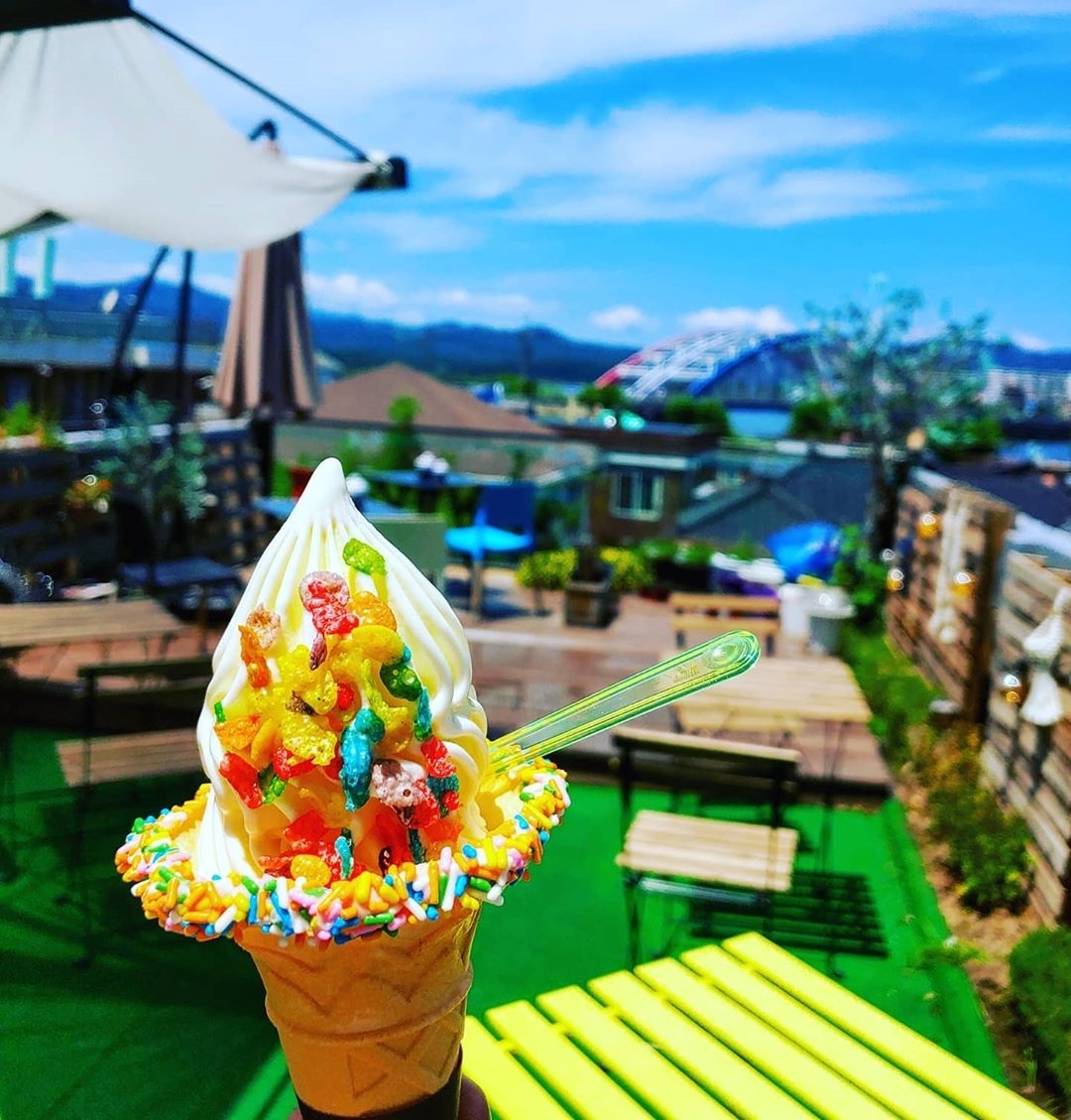 강원도에 있다는 아이스크림 카페........jpg | 인스티즈