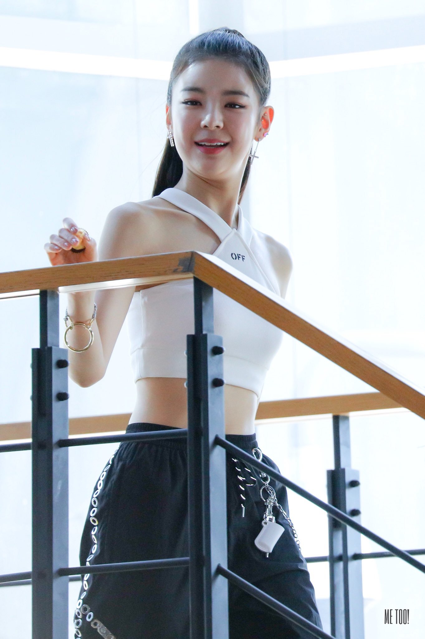 순둥순둥해보이는 ITZY 리아.gif | 인스티즈