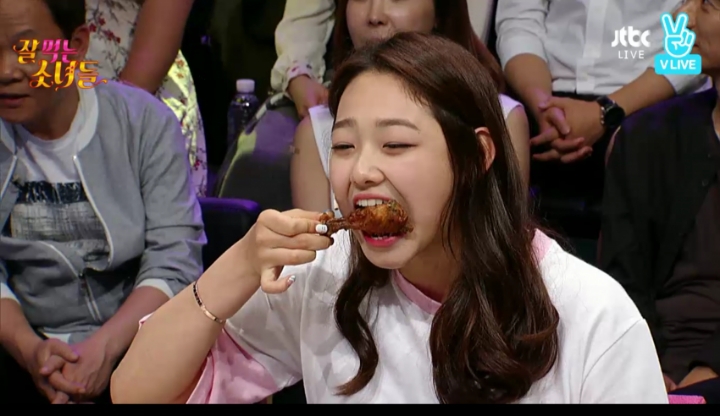 오늘자 트와이스 다현, 강미나 친목.gif | 인스티즈