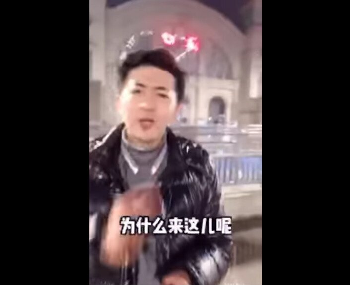 중국 우한 실태를 알리기 위해 위험을 무릅쓰고 현지로 찾아가서 보도하는 진짜 중국인 기자 | 인스티즈