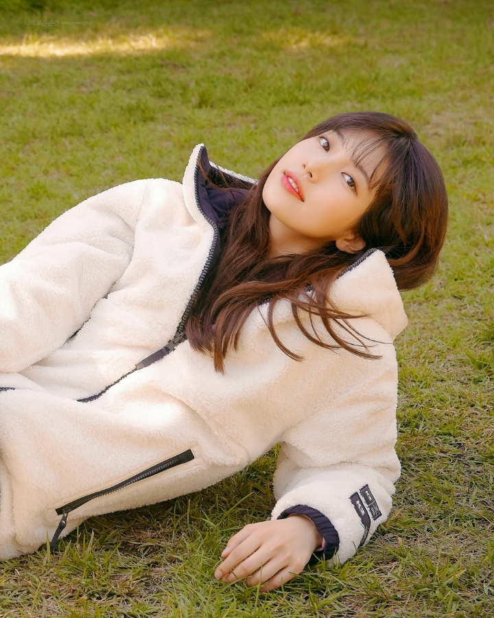 발굴된 신라 금관을 최초로 쓴 사람은? | 인스티즈