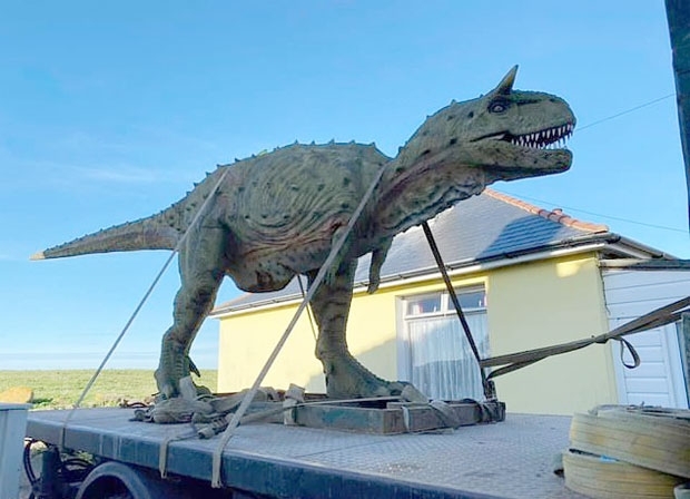 쓰읍...네살배기 아들 선물로 153만원...너무 비싼거 아닌가? | 인스티즈