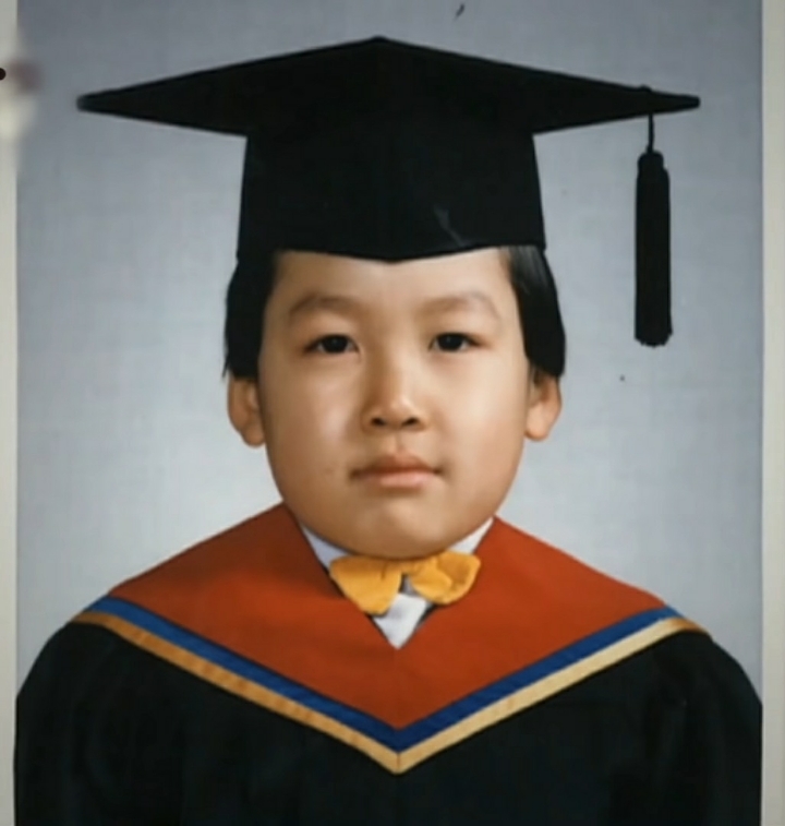누구 어린시절인지 알고나면 웃김ㅋㅋㅋㅋㅋ | 인스티즈