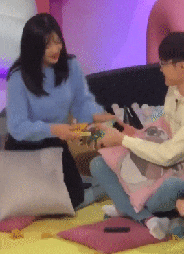 페이커 아이돌한테서 선물받다 | 인스티즈