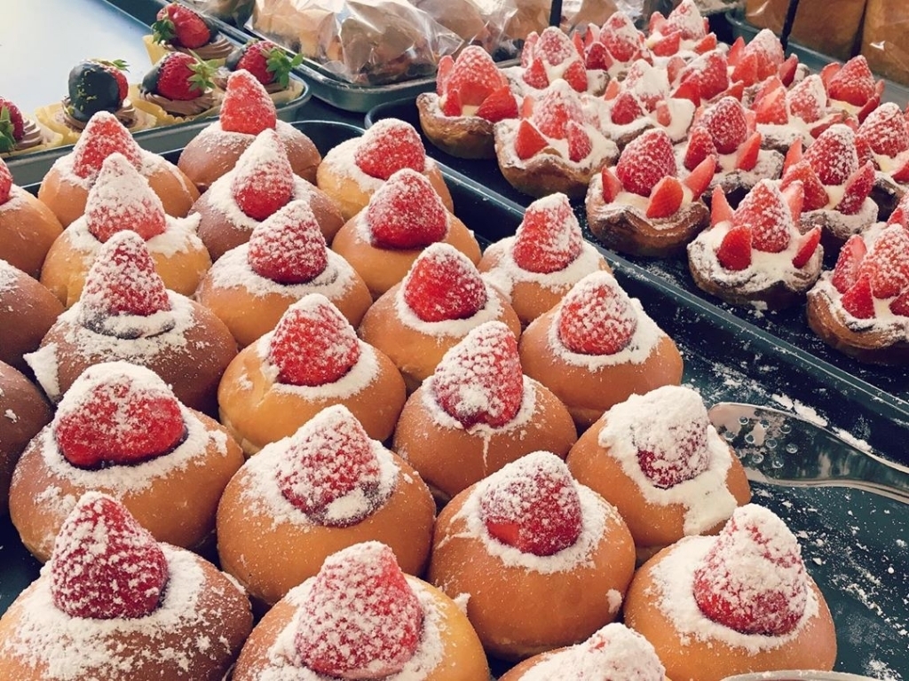 빵 사이에 딸기........jpg | 인스티즈