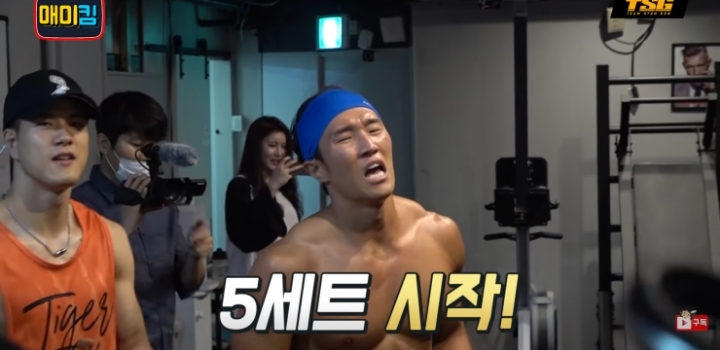 가짜사나이 패러디 가짜파이터를 본 박재범 반응.jpg | 인스티즈