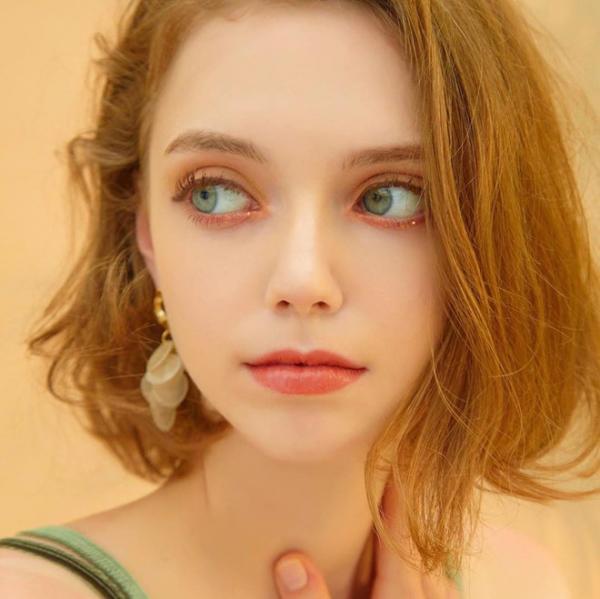 한국에서 활동하고 있는 독일 모델 클로에 한국명 김애란 | 인스티즈