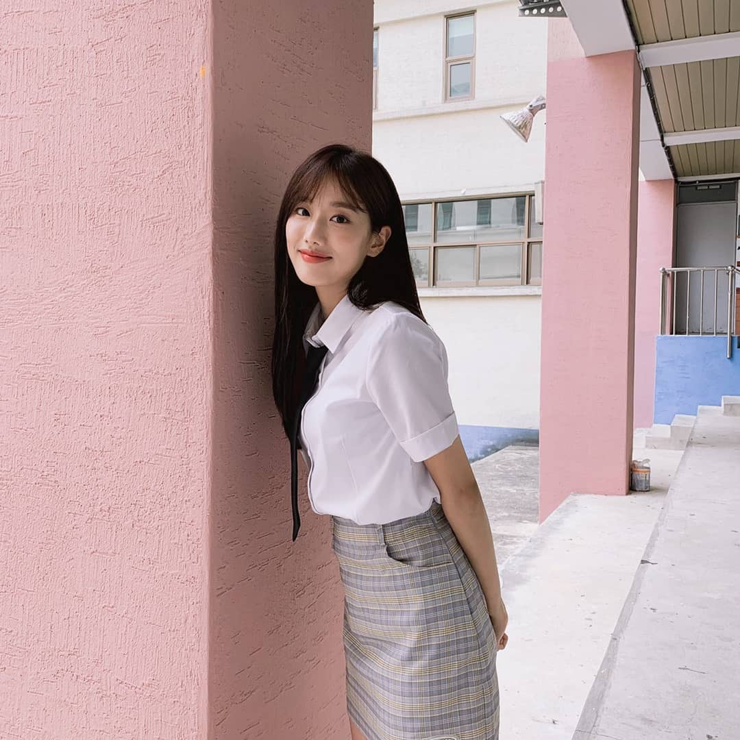 상큼하게 이쁜 이나은 | 인스티즈