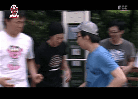 누가 뭐라고 해도 무한도전의 최전방 원톱 스트라이커.jpgif | 인스티즈