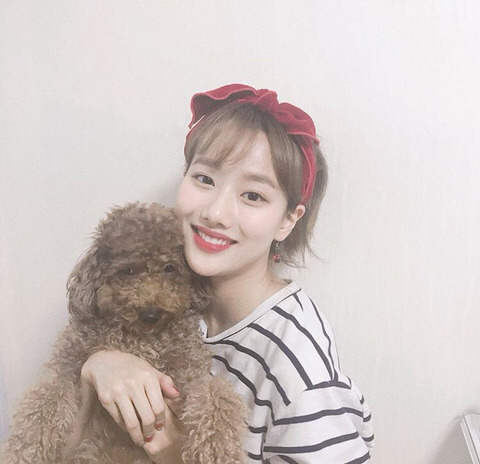 에이프릴 나은 여친짤.jpg | 인스티즈