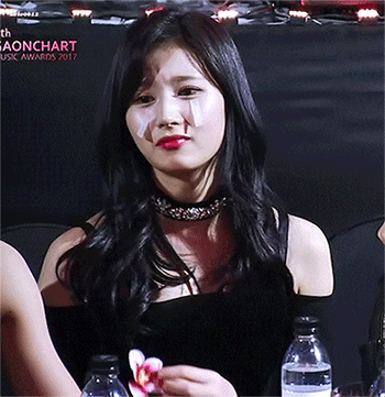 진짜 이상한데 귀여운 사나 | 인스티즈