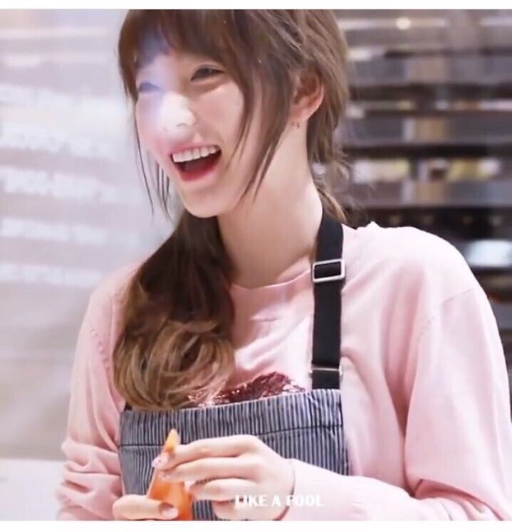 이런 카페알바생이 무료로 사이즈업을 해준다면? | 인스티즈