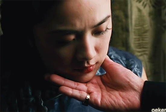 박찬욱 감독 신작 주인공으로 낙점된 여배우.gif | 인스티즈