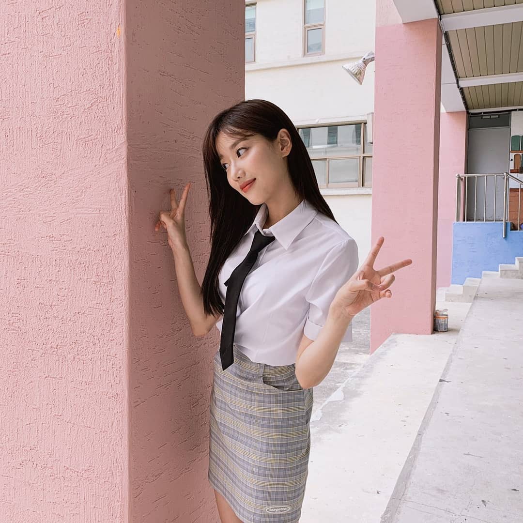 상큼하게 이쁜 이나은 | 인스티즈