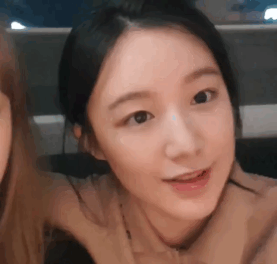 쌩얼로 다니는게 편하다는 여자아이들 슈화 | 인스티즈