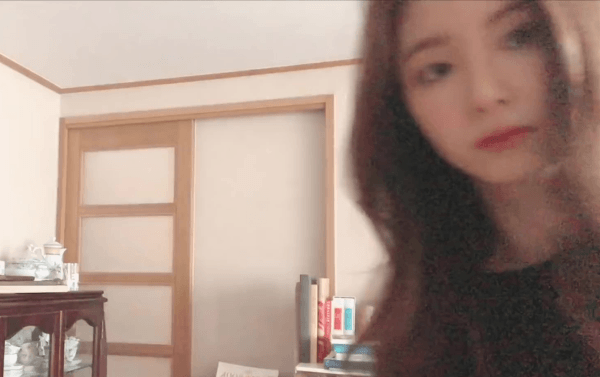 혼자 다 하는 신세경 | 인스티즈