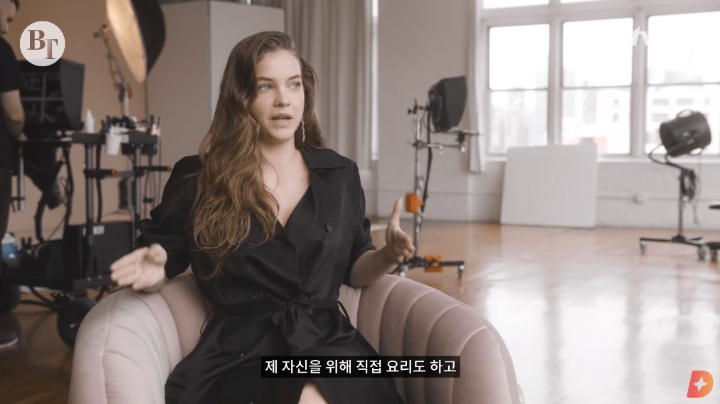 [ㅇㅎ] 바바라 팔빈 : 나는 NO와이어 브라를 좋아해 | 인스티즈