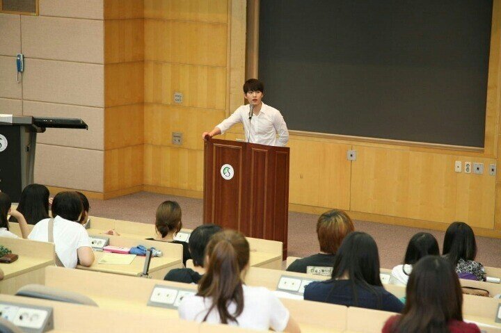 8ea37777b2c782bbe66b3a66882ace92fb9d9488