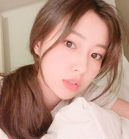 자기 얼굴에 자부심이 있는듯한 아이즈원 강혜원 | 인스티즈