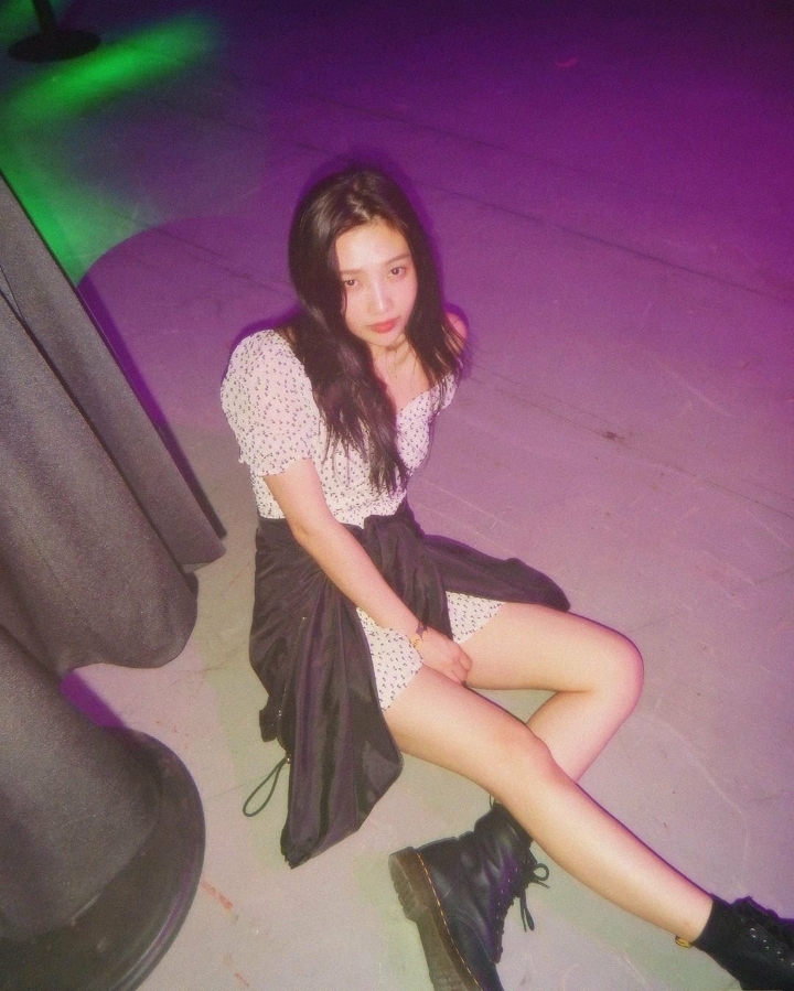 귀여운 컨셉이나 하라는 사람들에게 자기의 섹시컨셉을 고수하겠다고 했던 조이 | 인스티즈