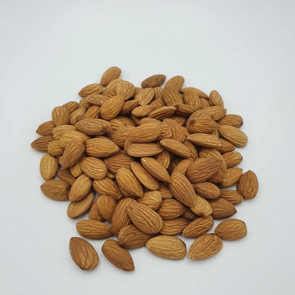 아몬드를 많이 씹어먹으면 안되는 이유 | 인스티즈