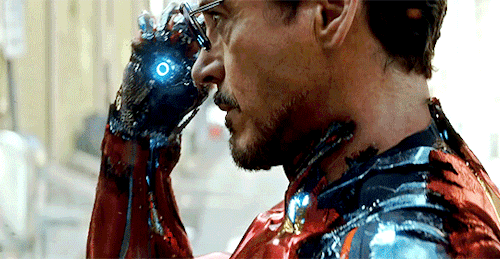 아이언맨 최고의 변신 장면은??.gif | 인스티즈