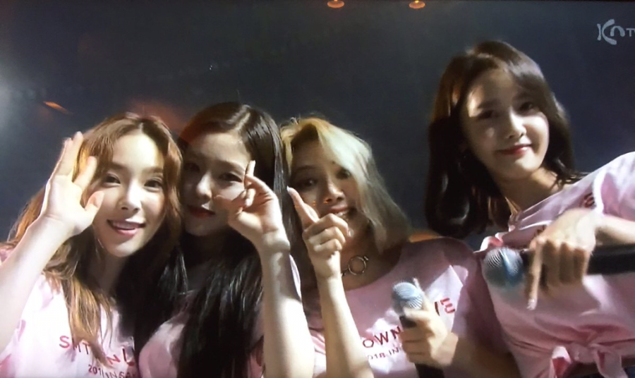 소녀시대 언니들 사이에 끼인 레드벨벳 아이린.jpgif | 인스티즈