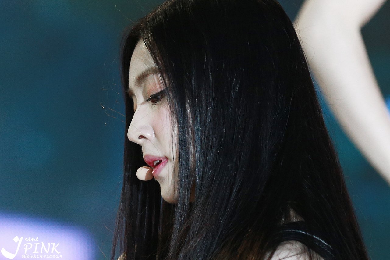 아이린의 옆태.jpg | 인스티즈