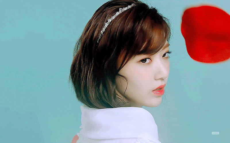 아이즈원 라비앙로즈.gif | 인스티즈