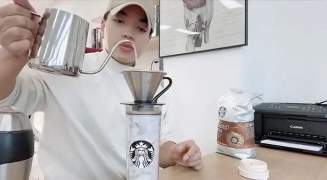 타락헬창 원래 어떻게 먹고 살았는지 궁금해서 찾아본 10개월 전 브이로그 | 인스티즈