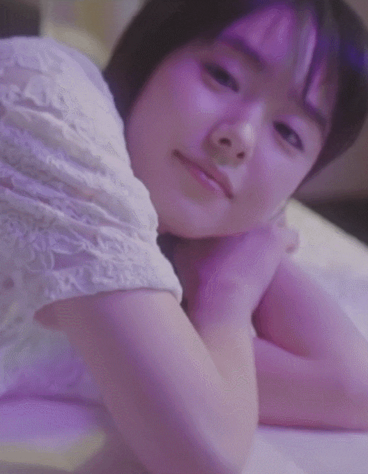 자다가 눈을 떴는데 눈 앞에 이런여자가 있으면?? | 인스티즈