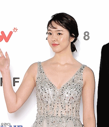 카라타 에리카 gif | 인스티즈