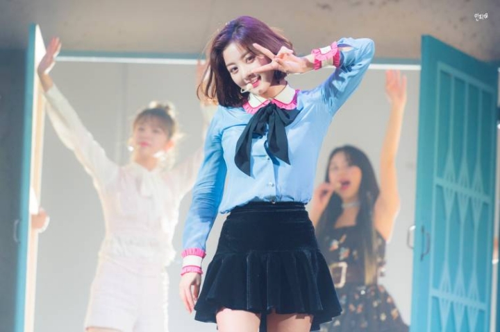 트와이스 지효 사나 | 인스티즈