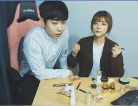 전 스타1,2 게이머이자 현재bj인 도재욱과 여자친구 bj이뀨 | 인스티즈