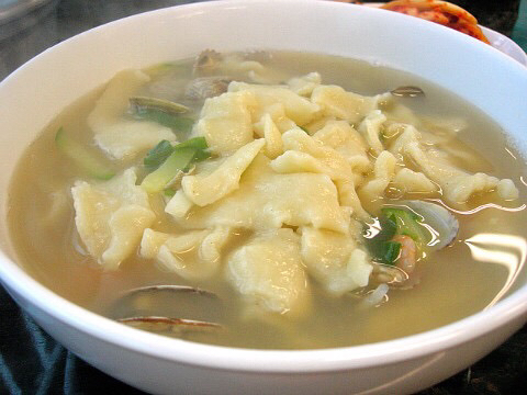 칼국수 VS 수제비.jpg | 인스티즈