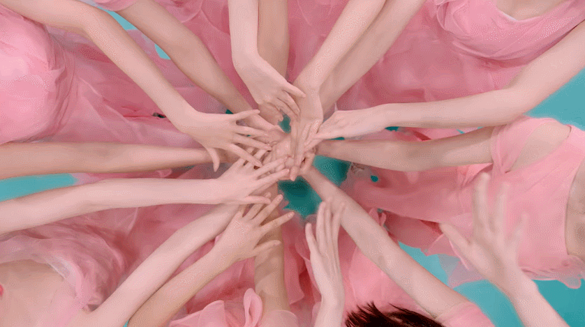 꽃 컨셉에 정점을 찍은 아이즈원 gif | 인스티즈