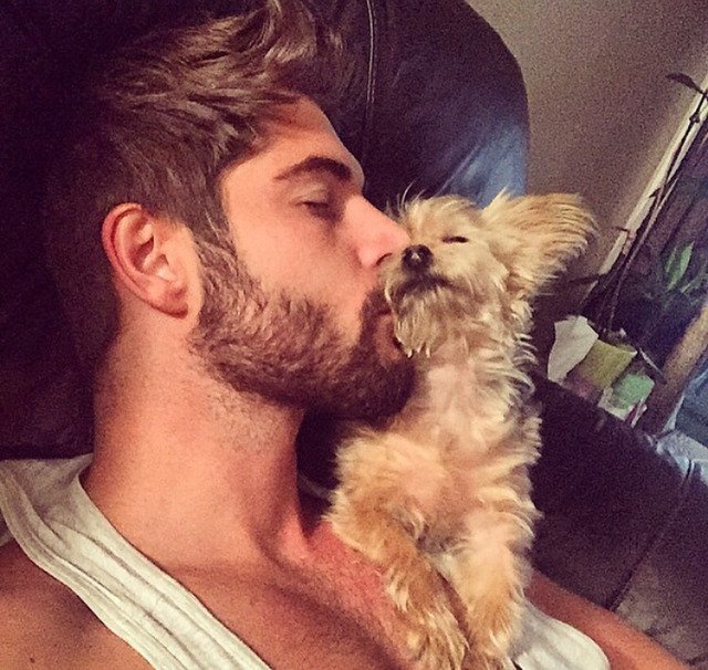 어느 모델이 키우고 있는 강아지....jpg | 인스티즈