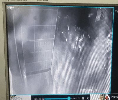 오토바이 주차가 불만인 사람.jpgif | 인스티즈