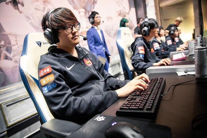 2019 롤드컵 우승팀 FPX VS LCK 올스타 승자는? | 인스티즈