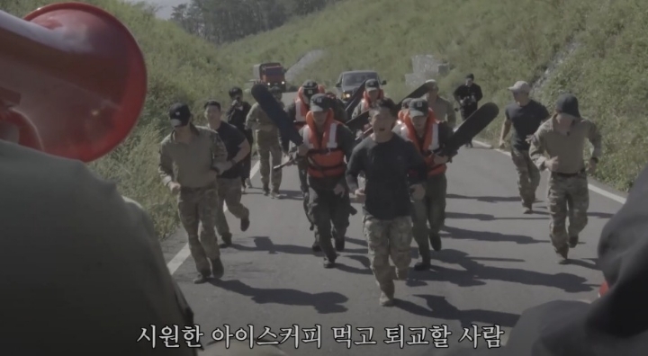 가짜사나이2에 등장한 커피장수.jpg | 인스티즈