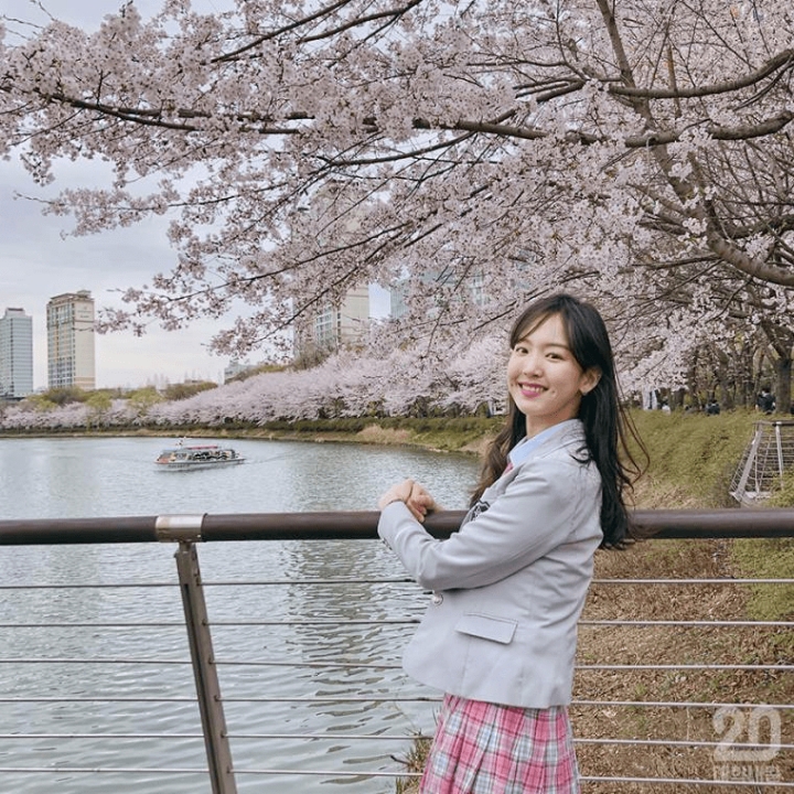 요즘 핫플레이스 교복 대여점.jpg | 인스티즈