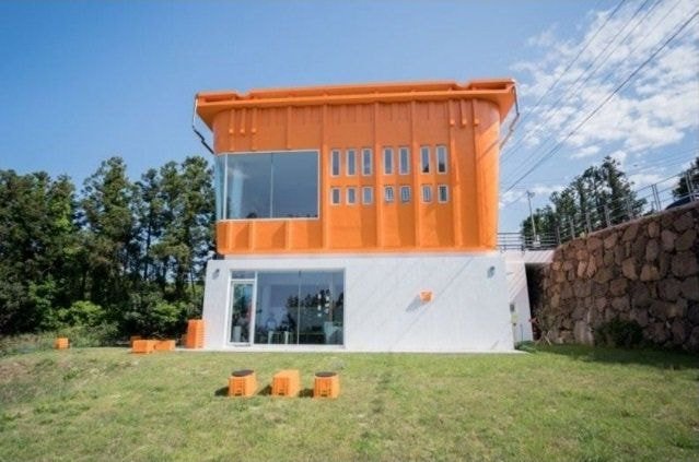 제주도 한 카페의 인테리어.JPG | 인스티즈