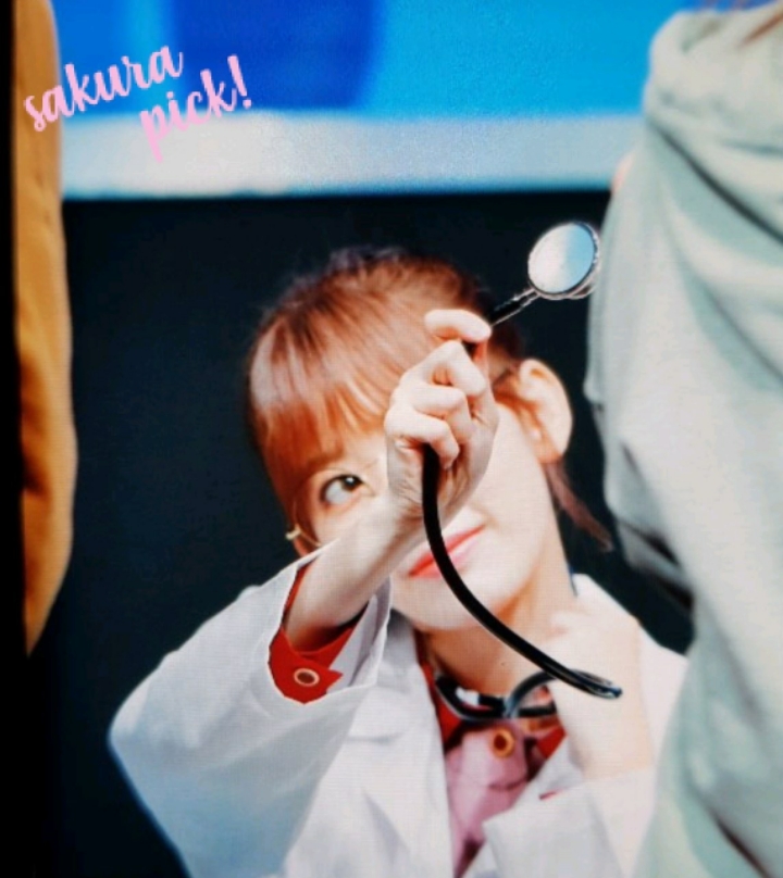 [아이즈원] 의사 가운입은 사쿠라 센세 | 인스티즈