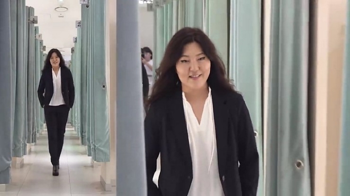 H&amp;M 매장에서 슈스스 한혜연이 한 코디들.jpg | 인스티즈